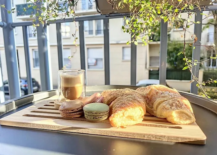 New Renovated Apartment At Disneyland, 1 Min From Train Station
