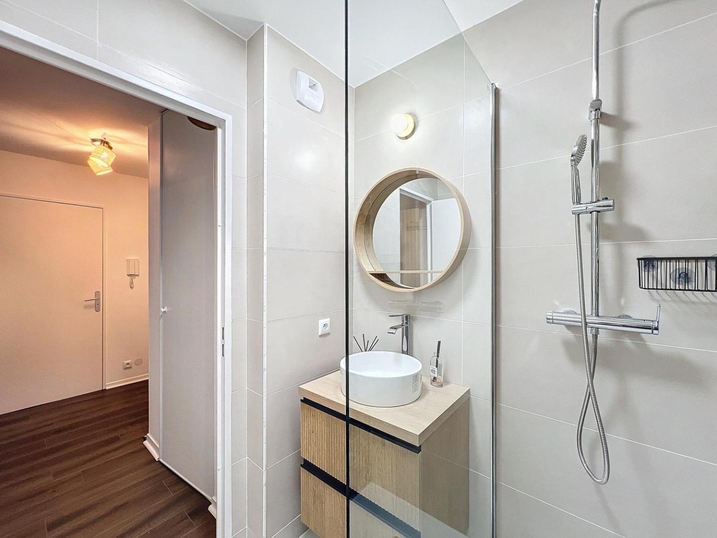 New Renovated At Disneyland, 1 Min From Train Station Chessy (Seine-et-Marne)