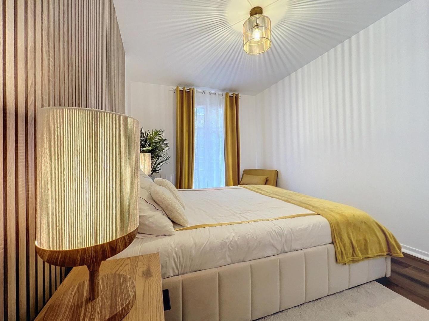 New Renovated At Disneyland, 1 Min From Train Station * Chessy (Seine-et-Marne)